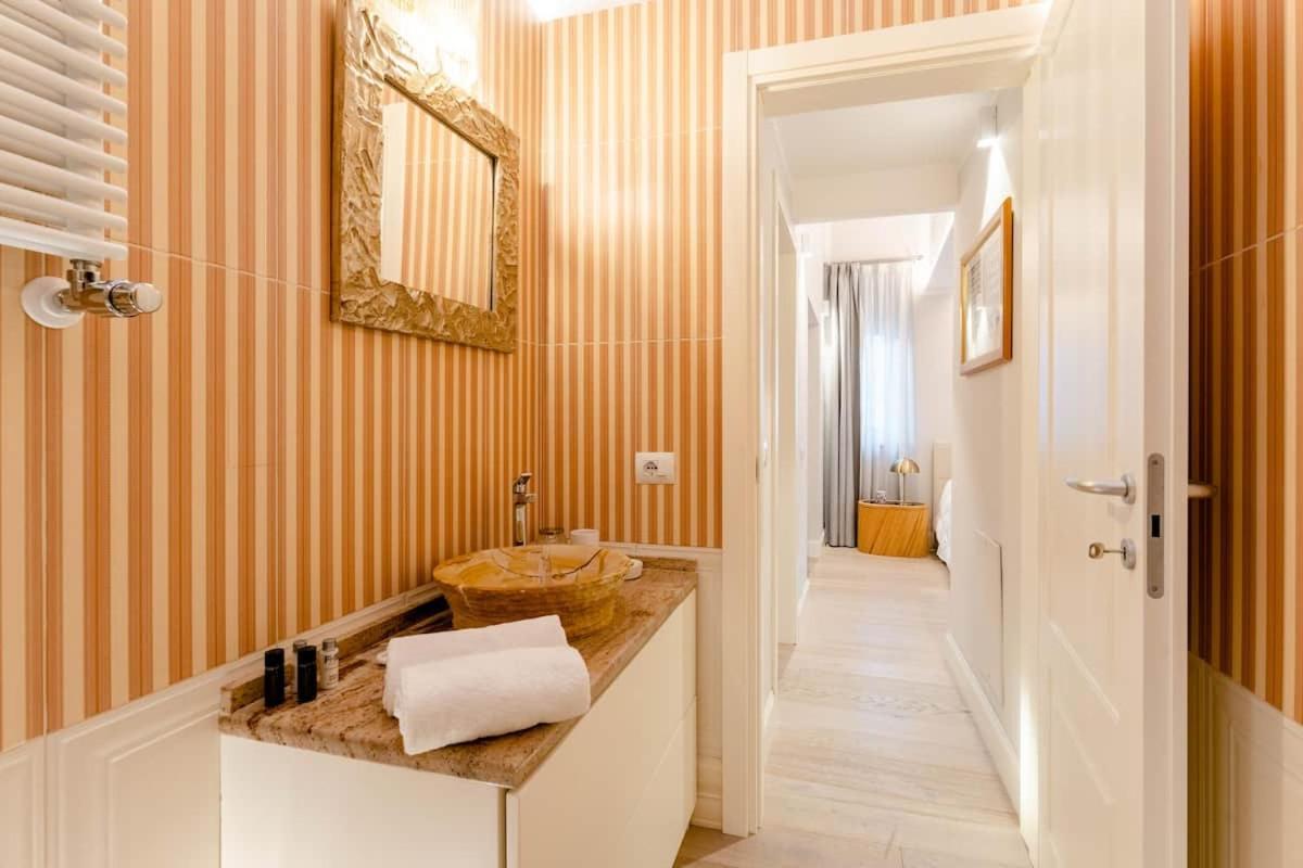 Art Apartment Luxury Sofia Suite Florence Luaran gambar